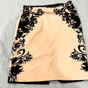 Limited back slit skirt